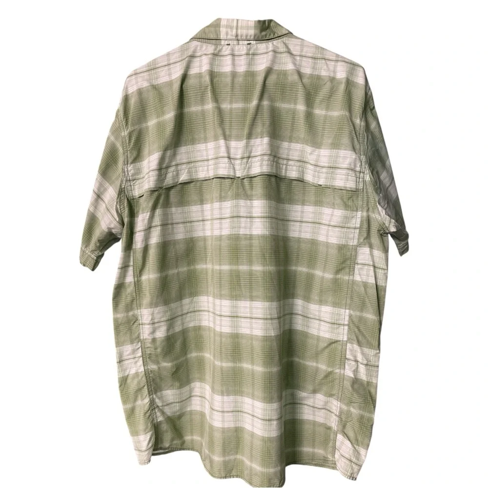 The North Face Green and White Casual Button Down Tech Shirt Men’s XL